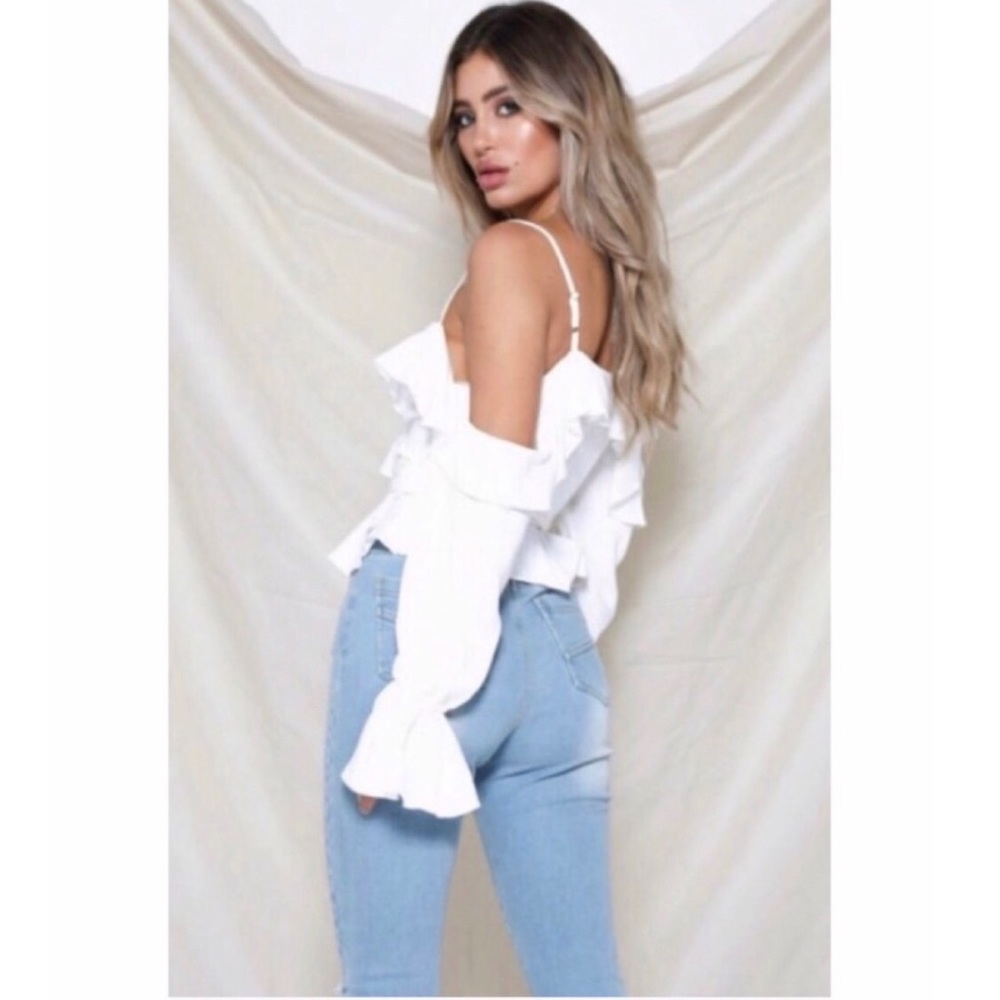 💕TOP SELLER 💕 Hunter Wrap Top - Black - Picture 6 of 6